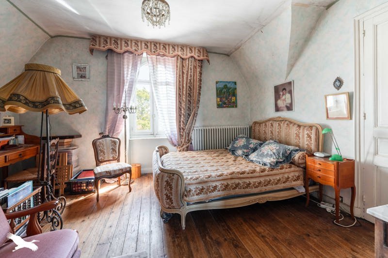 Vente Maison GUINGAMP - 7 pièces -180 m² - (22200)