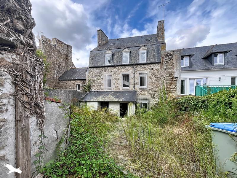 Vente Immeuble BELLE ISLE EN TERRE - -  205 m² - (22810)