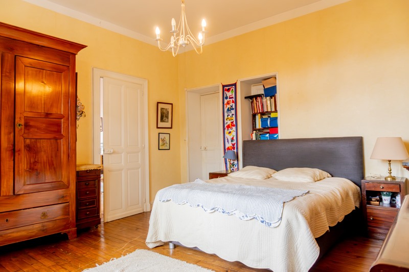 Vente Maison PAU - 7 pièces -202 m² - (64000)