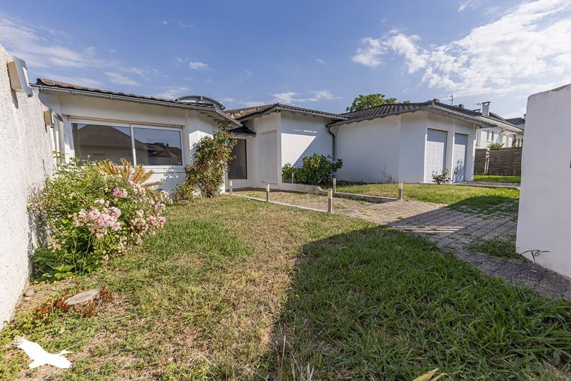 Vente Maison PAU - 8 pièces -240 m² - (64000)