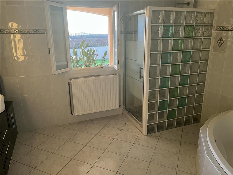 Vente Maison REPARSAC - 6 pièces -134 m² - (16200)