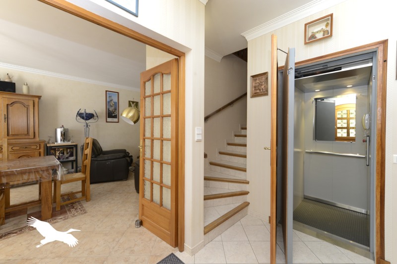 Vente Maison LES METAIRIES - 5 pièces -160 m² - (16200)