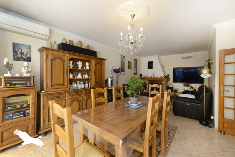 Vente Maison LES METAIRIES - 5 pièces -160 m² - (16200)