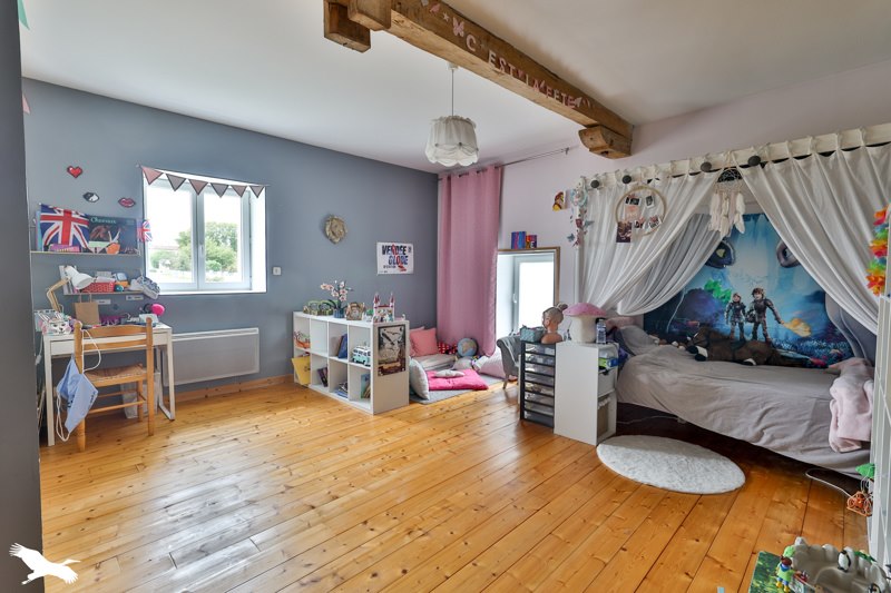 Vente Maison BOURG CHARENTE - 5 pièces -205 m² - (16200)