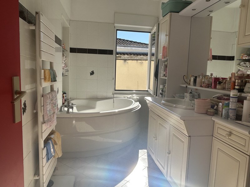 Vente Maison JARNAC - 6 pièces -117 m² - (16200)