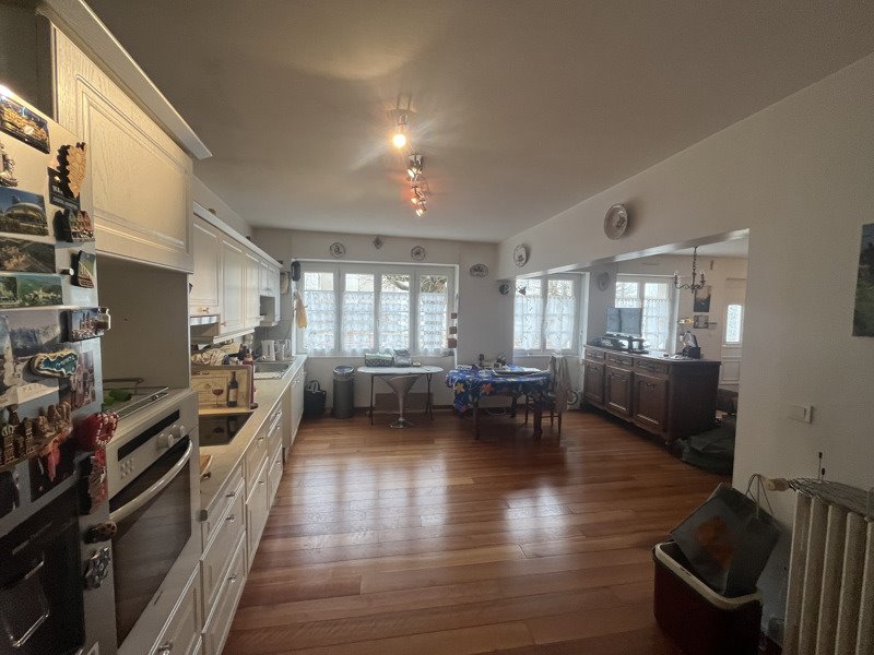 Vente Maison JARNAC - 6 pièces -180 m² - (16200)