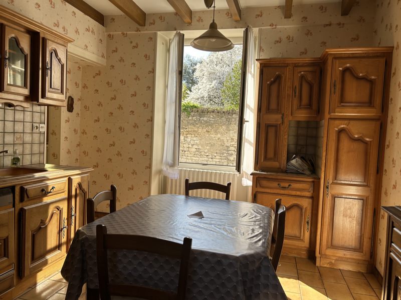 Vente Maison JARNAC - 6 pièces -106 m² - (16200)