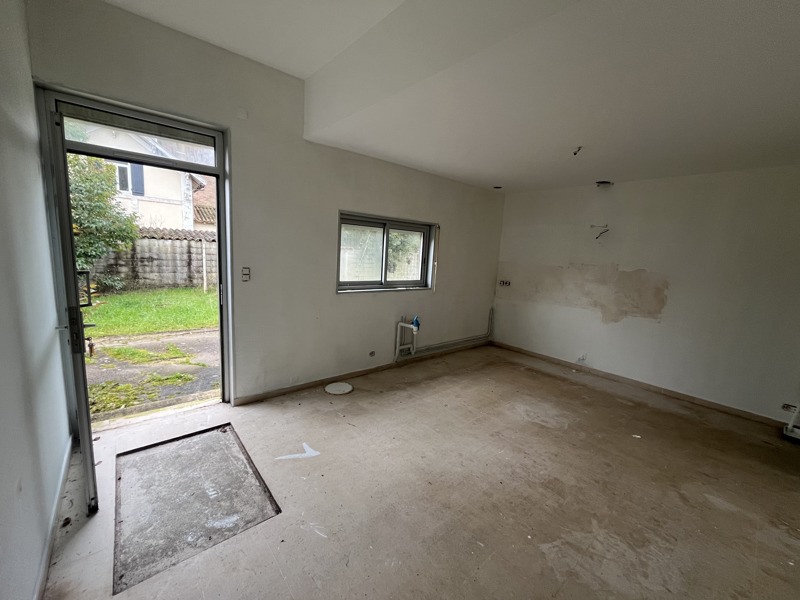 Vente Maison JARNAC - 5 pièces -130 m² - (16200)
