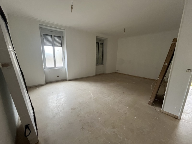 Vente Maison JARNAC - 5 pièces -130 m² - (16200)