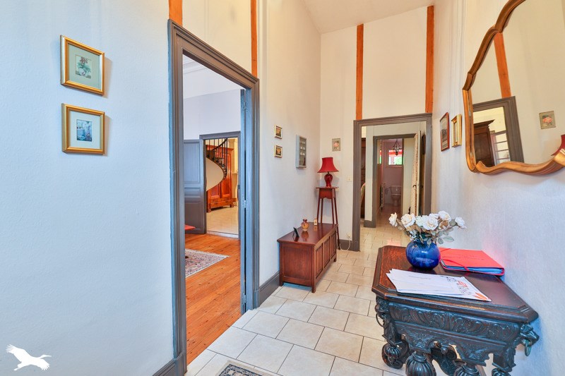 Vente Maison JARNAC - 8 pièces -281 m² - (16200)