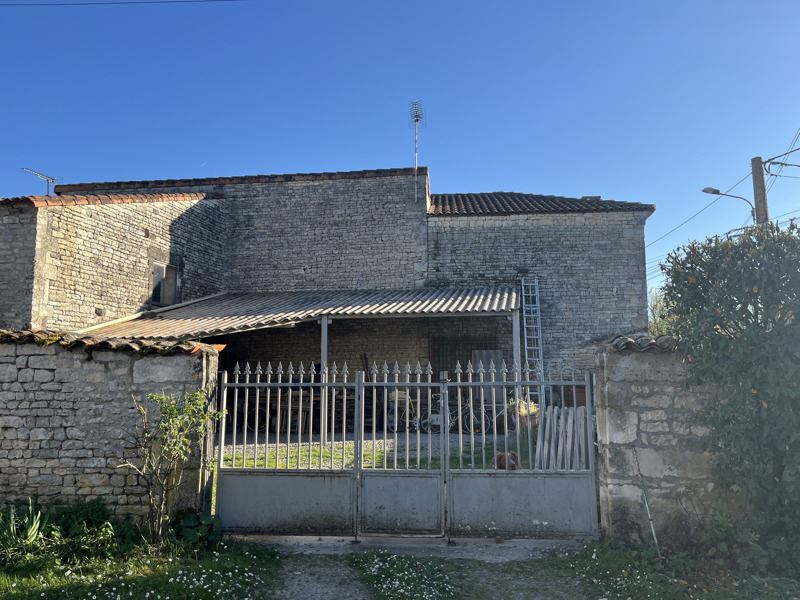 Vente Maison COURBILLAC - 4 pièces -117 m² - (16200)