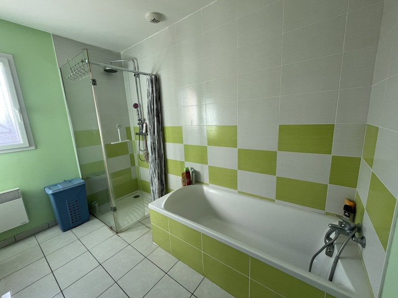 Vente Maison BOURG CHARENTE - 5 pièces -103 m² - (16200)