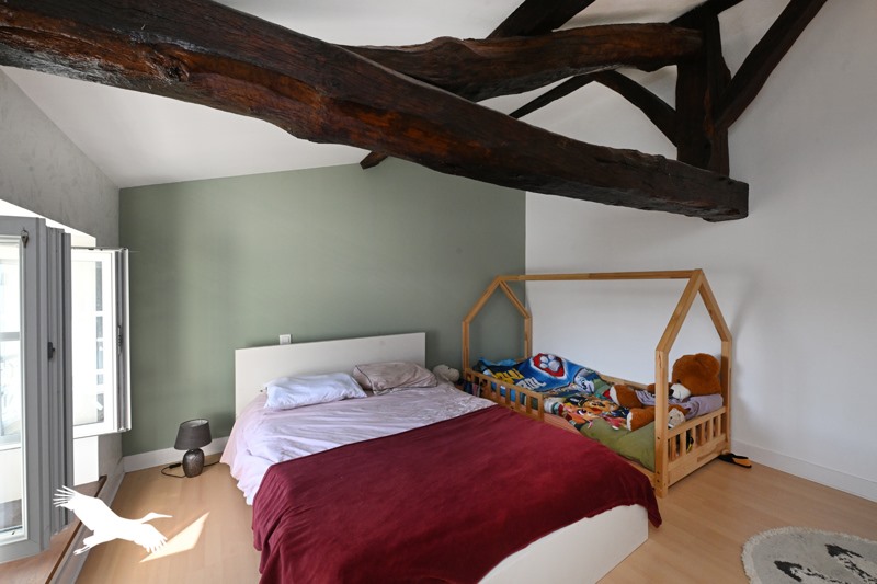 Vente Maison HOULETTE - 5 pièces -168 m² - (16200)