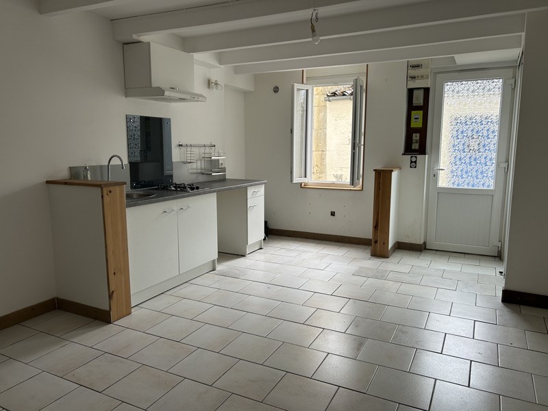 Vente Maison JARNAC - 3 pièces -44 m² - (16200)
