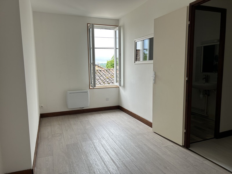 Vente Maison JARNAC - 3 pièces -44 m² - (16200)