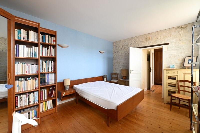 Vente Maison JARNAC - 6 pièces -150 m² - (16200)