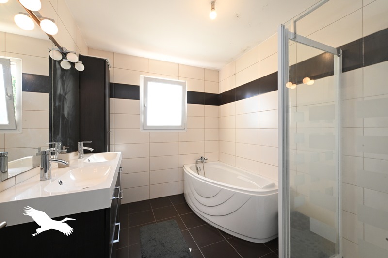 Vente Maison NERCILLAC - 6 pièces -140 m² - (16200)