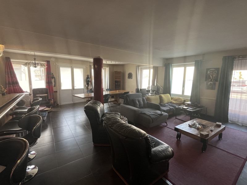Vente Maison REPARSAC - 6 pièces -208 m² - (16200)