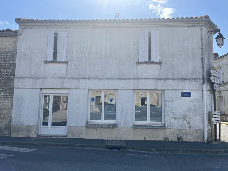 Vente Maison REPARSAC - 6 pièces -208 m² - (16200)