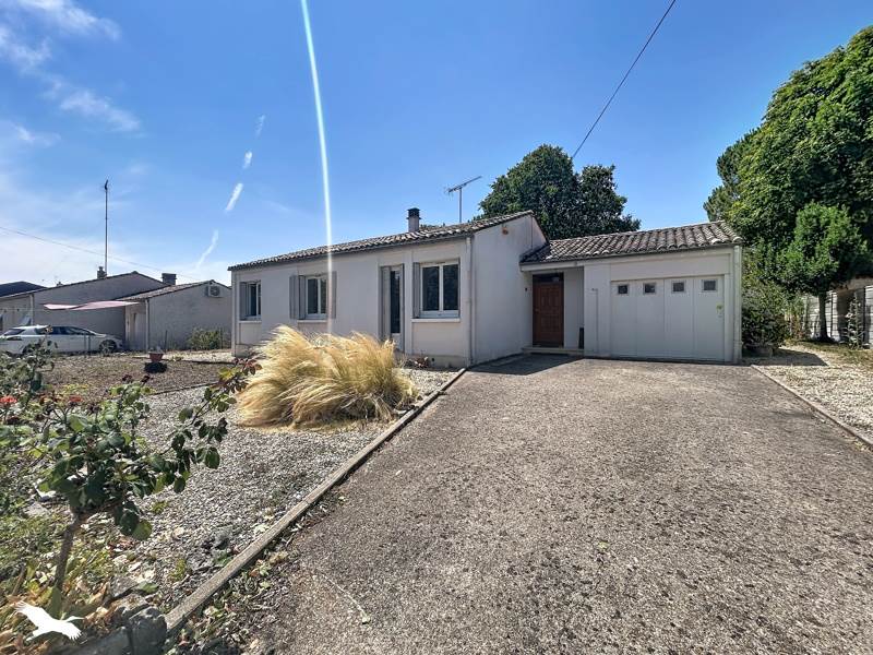 Vente Maison JARNAC - 5 pièces -76 m² - (16200)