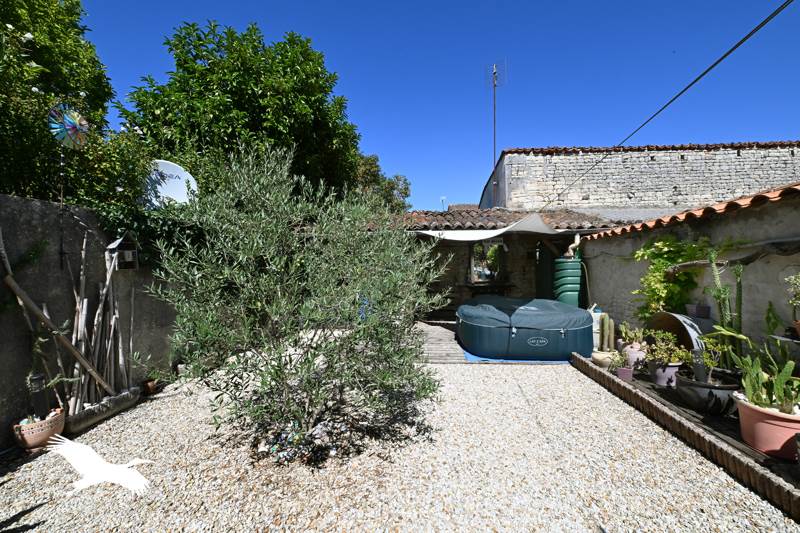 Vente Maison Jarnac 16200 6 pièces - 144 m²