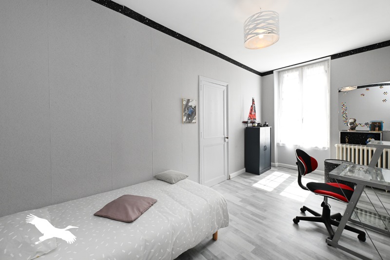 Vente Maison Jarnac - 6 pièces -144 m² - (16200)