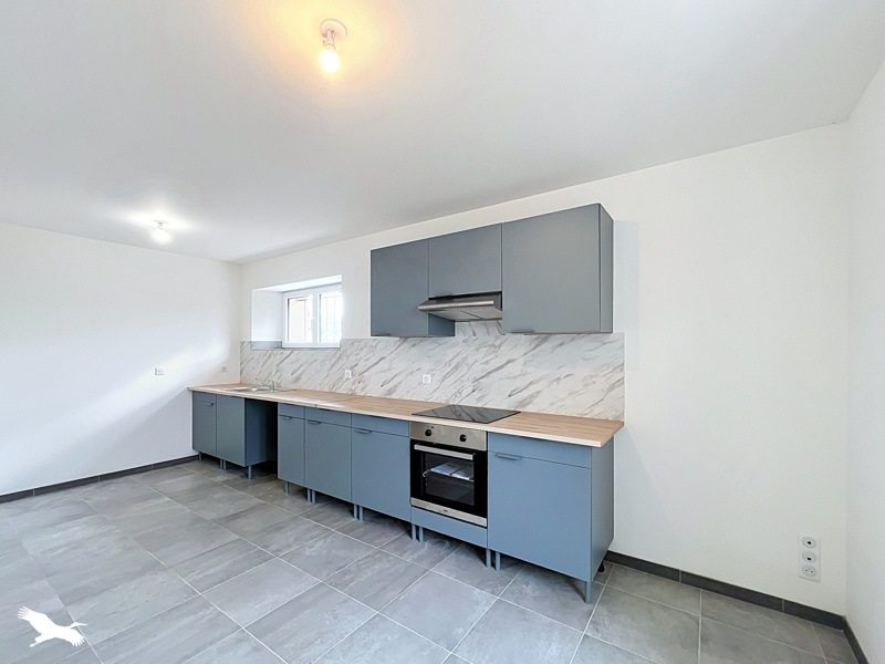 Vente Maison Sainte-Sévère - 6 pièces -155 m² - (16200)