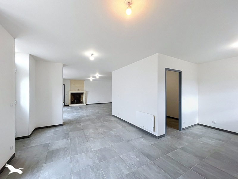 Vente Maison Sainte-Sévère - 6 pièces -155 m² - (16200)