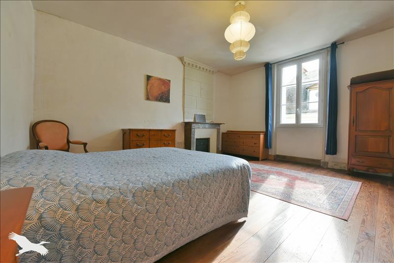 Vente Maison DESCARTES - 8 pièces -196 m² - (37160)