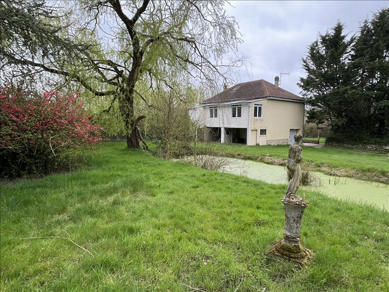Vente Maison BETZ LE CHATEAU 37600 7 pièces - 111 m²