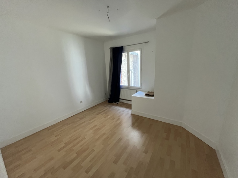 Vente Immeuble DESCARTES - -  219 m² - (37160)