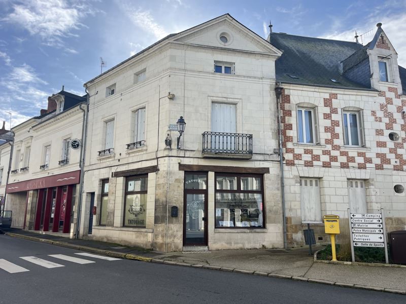 Vente Immeuble LIGUEIL - -  104 m² - (37240)