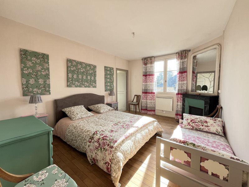 Vente Maison LE PETIT PRESSIGNY - 5 pièces -122 m² - (37350)