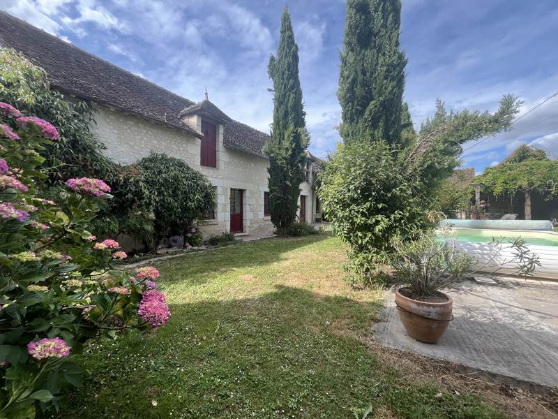 Maison 7 pièces 198 m² · à Descartes · 198 m² · 400 140 €