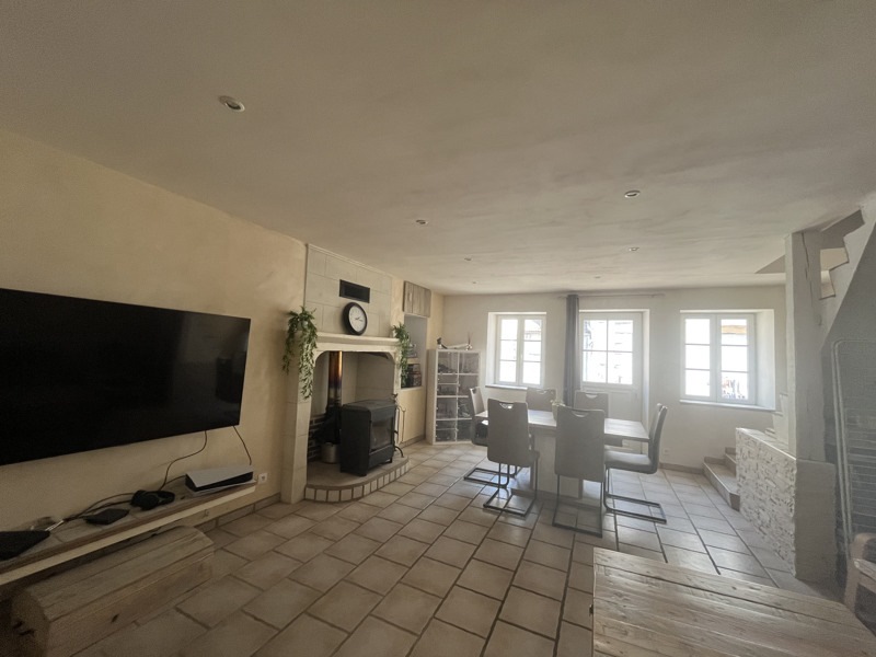 Vente Maison BETZ LE CHATEAU - 4 pièces -62 m² - (37600)