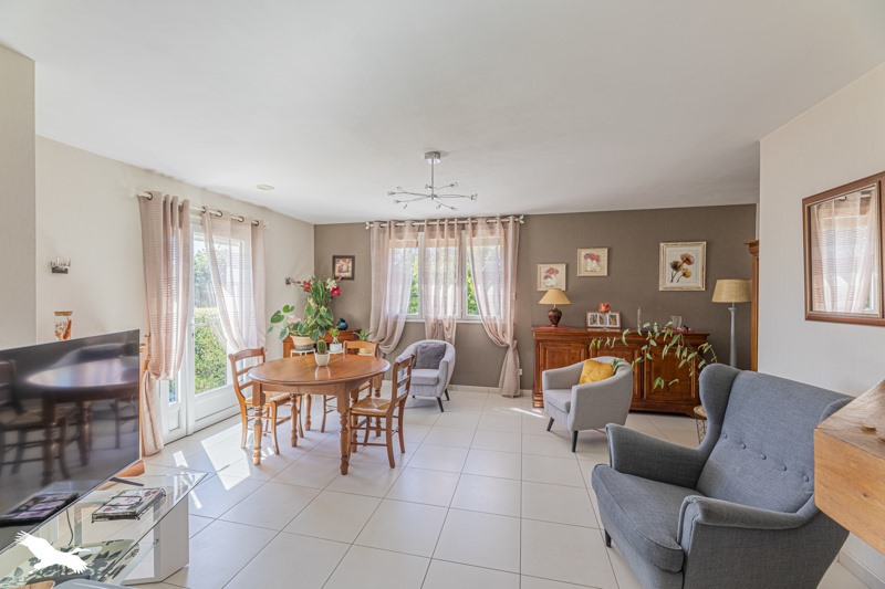 Vente Maison LIGUEIL - 6 pièces -118 m² - (37240)