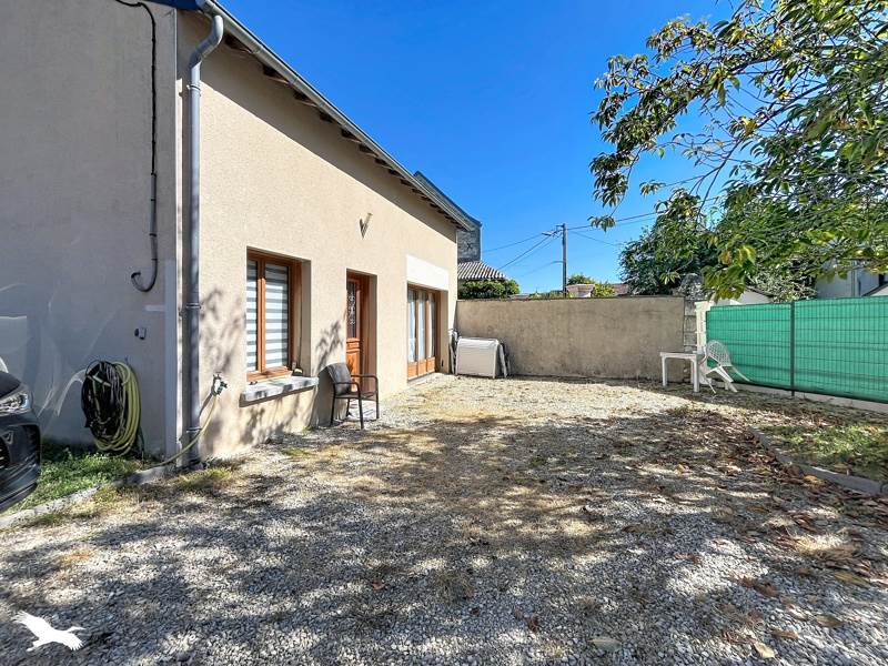 Vente Maison LIGUEIL - 2 pièces -60 m² - (37240)