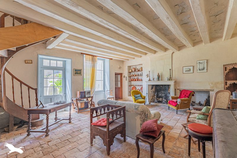 Vente Maison Bossay-sur-Claise - 10 pièces -360 m² - (37290)