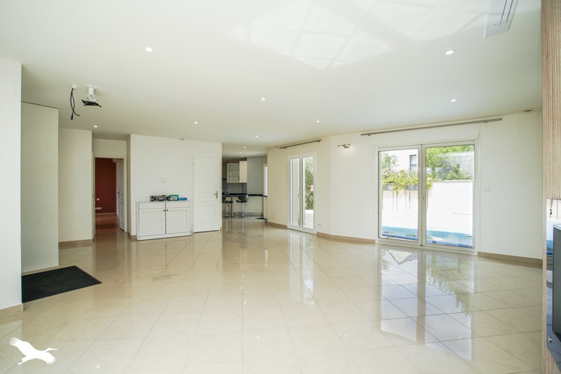 Vente Maison NOTRE DAME D OE - 8 pièces -180 m² - (37390)