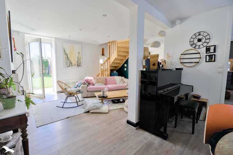 Vente Maison LE RELECQ KERHUON - 5 pièces -116 m² - (29480)