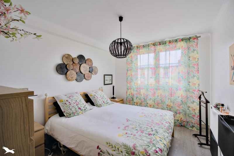 Vente Appartement LE RELECQ KERHUON - 5 pièces -95 m² - (29480)