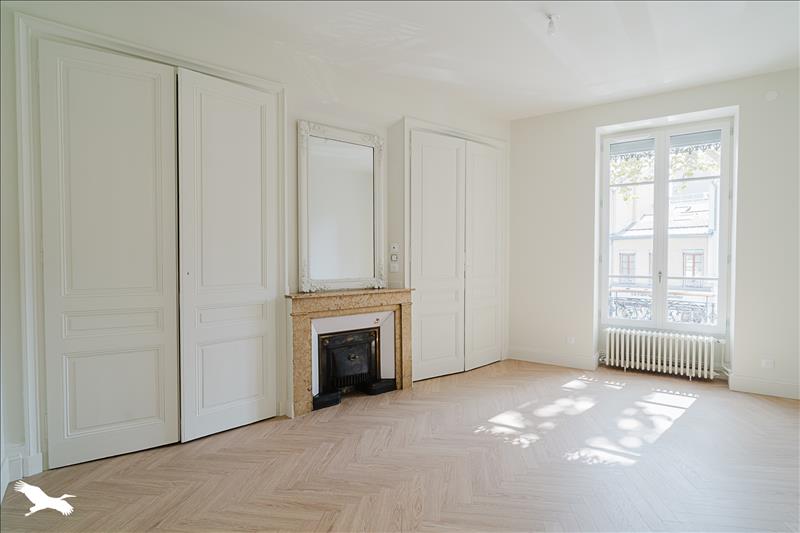 Vente Appartement LYON 07 - 3 pièces -86,7 m² - (69007)