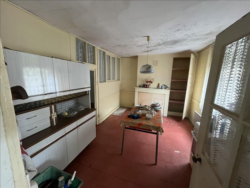Vente Maison CHATEAU RENAULT - 6 pièces -118 m² - (37110)
