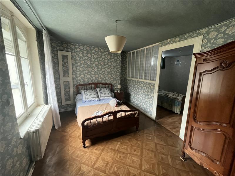 Vente Maison CHATEAU RENAULT - 6 pièces -118 m² - (37110)