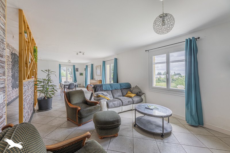 Vente Maison NEUVILLE SUR BRENNE - 6 pièces -147 m² - (37110)