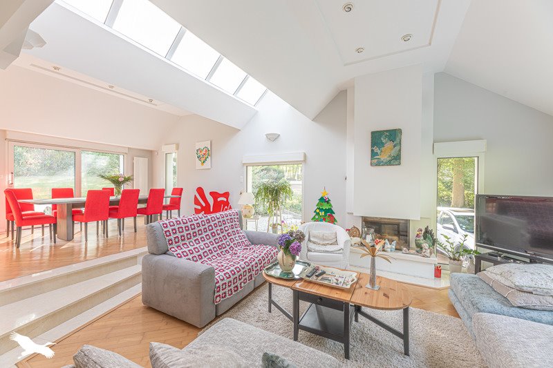 Vente Maison CHATEAU RENAULT - 7 pièces -194 m² - (37110)