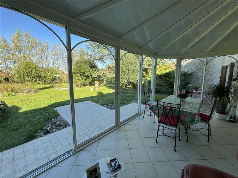 Vente Maison DEVIAT - 8 pièces -245 m² - (16190)