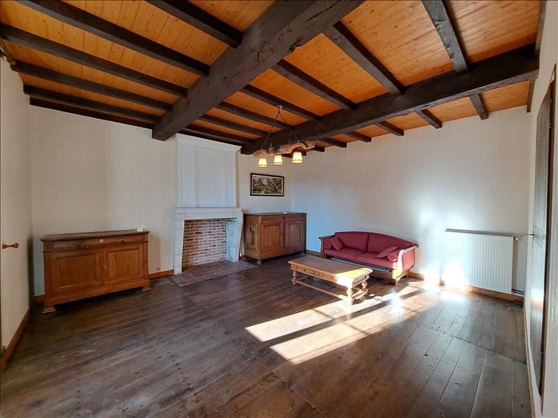 Vente Maison DEVIAT - 7 pièces -228 m² - (16190)
