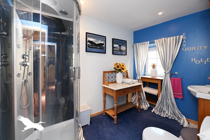 Vente Maison POULLIGNAC - 7 pièces -300 m² - (16190)