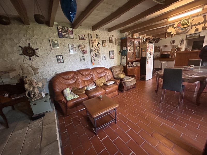 Vente Maison MONTIGNAC LE COQ - 3 pièces -110 m² - (16390)